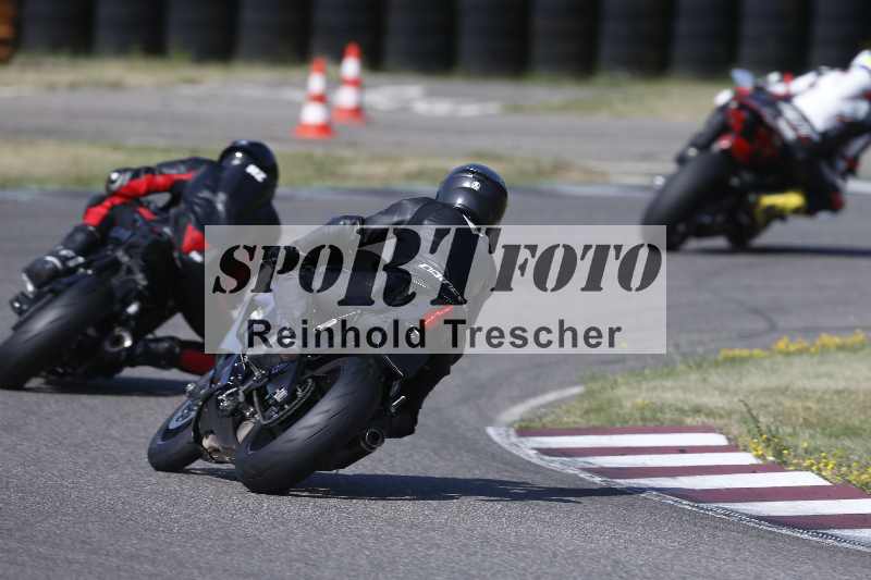 /21 17.06.2026  Ducati Schweiz Track Warmup ADR/Gruppe blau/42